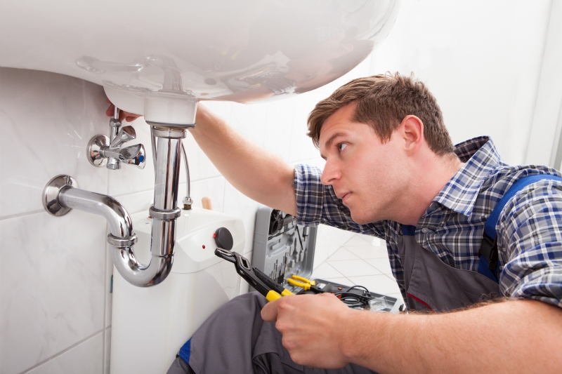 24/7 emergency plumber in Islington